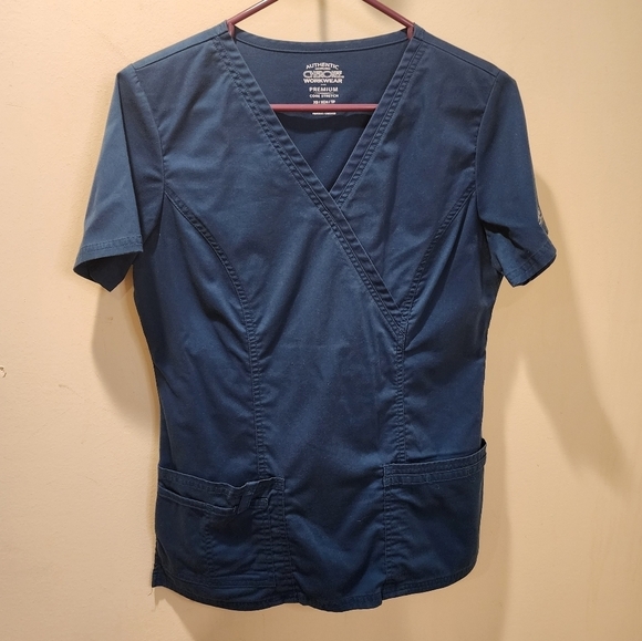 CHEROKEE Women's green scrub top size XS - Picture 5 of 10